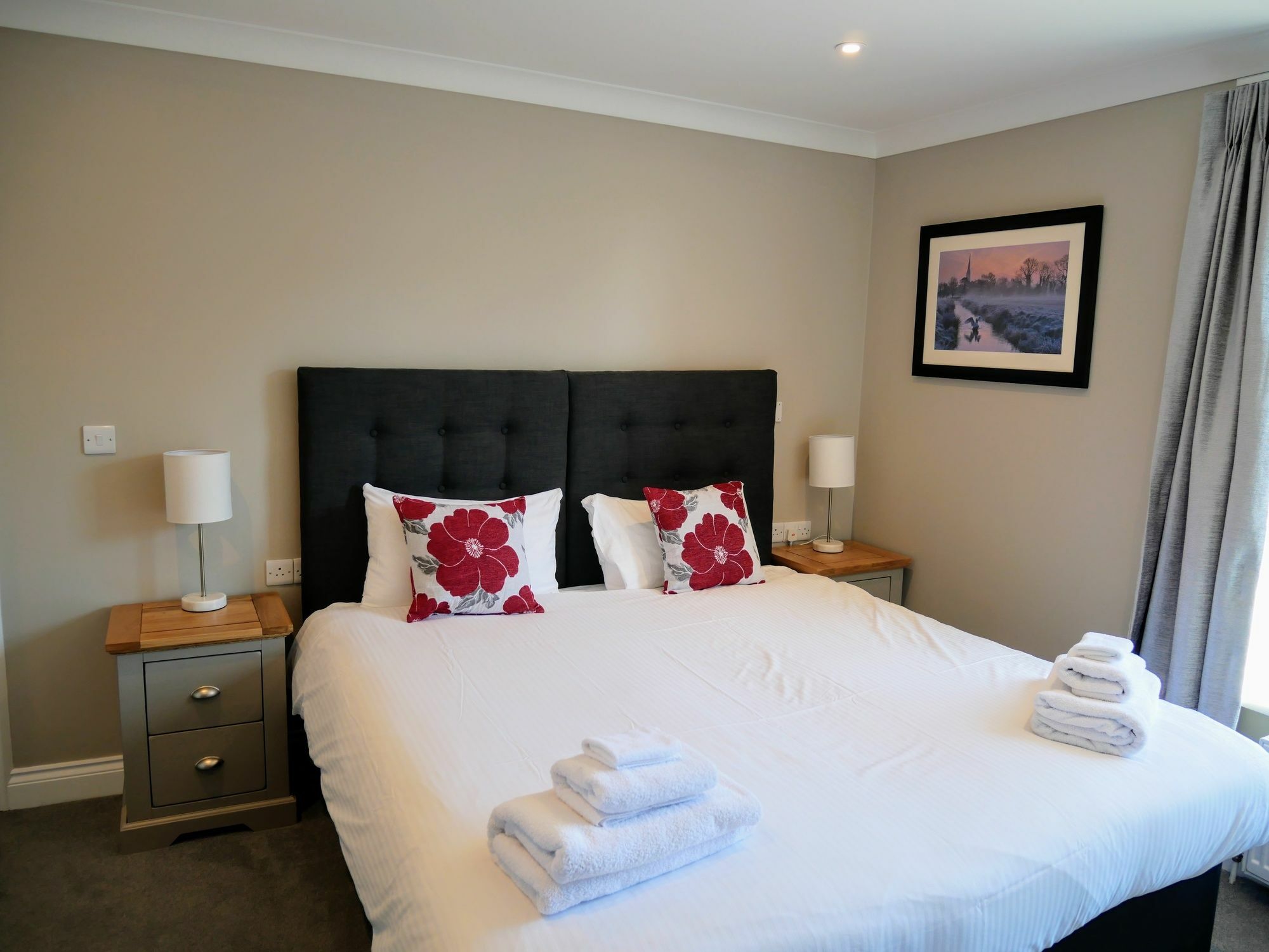 Peartree Serviced Apartments ソールズベリー エクステリア 写真